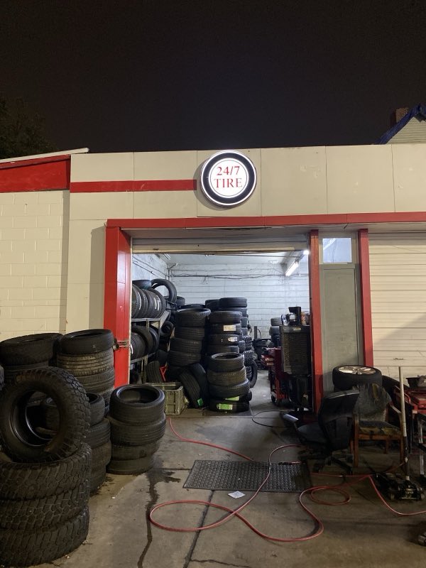24/7 TIRE shop photo